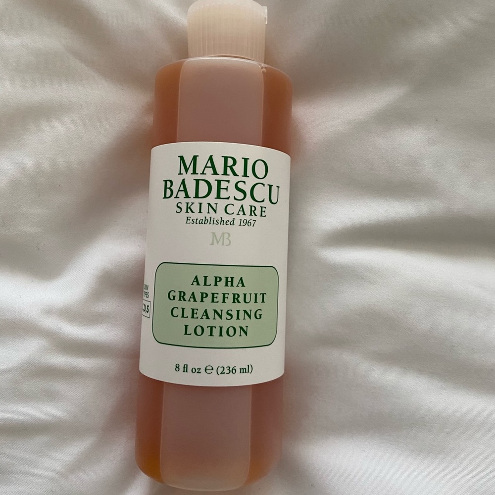 Mario Badescu Alpha Grapefruit Cleansing Lotion